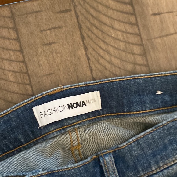 Slim fit jeans from fashion nova - Picture 2 of 4